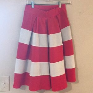Pleated skirt